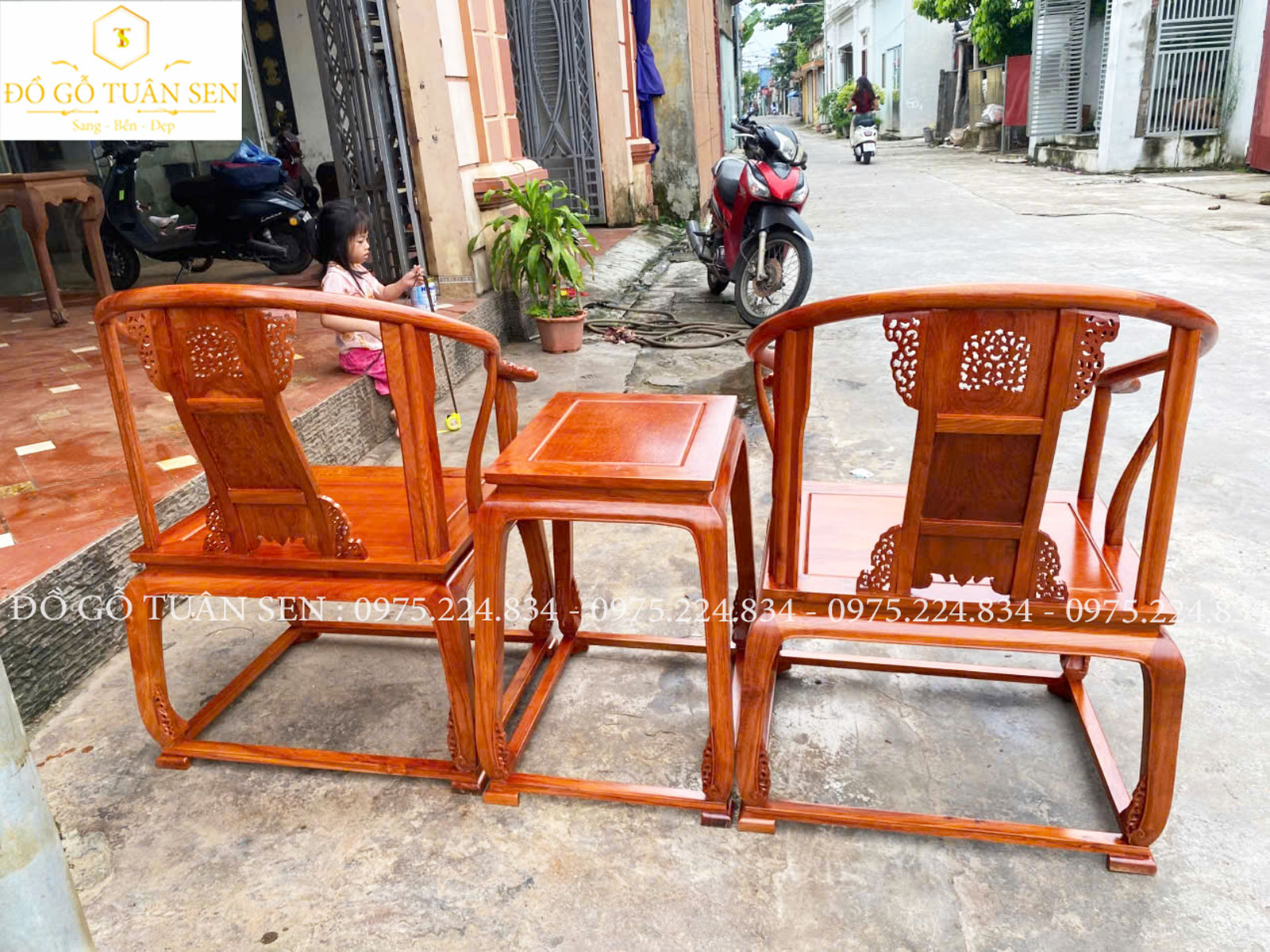 Công dụng của bàn ghế minh đế gỗ hương